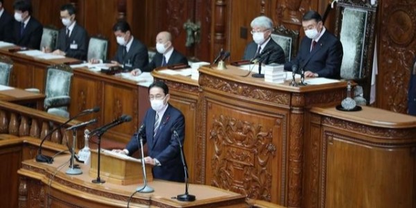 岸田文雄發(fā)布初次治國演說